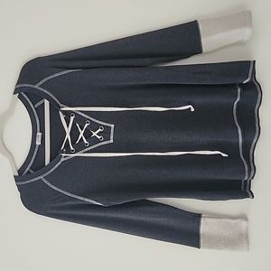 Jude Contemporary Streetwear Heather Gray Contrast Hem Henley Top L USA (F9)